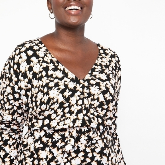 Eloquii Floral Double Slits Long Sleeve Maxi Dress - Picture 3 of 9